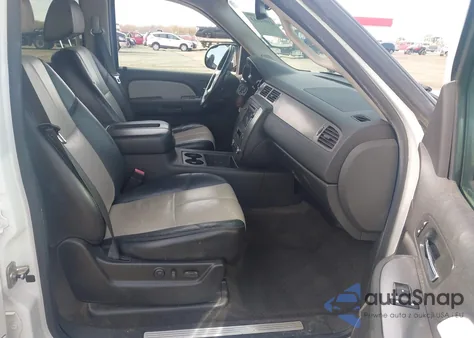 2007 Chevrolet Suburban 1500 Lt from USA, damaged, VIN 3GNFK16307G264702